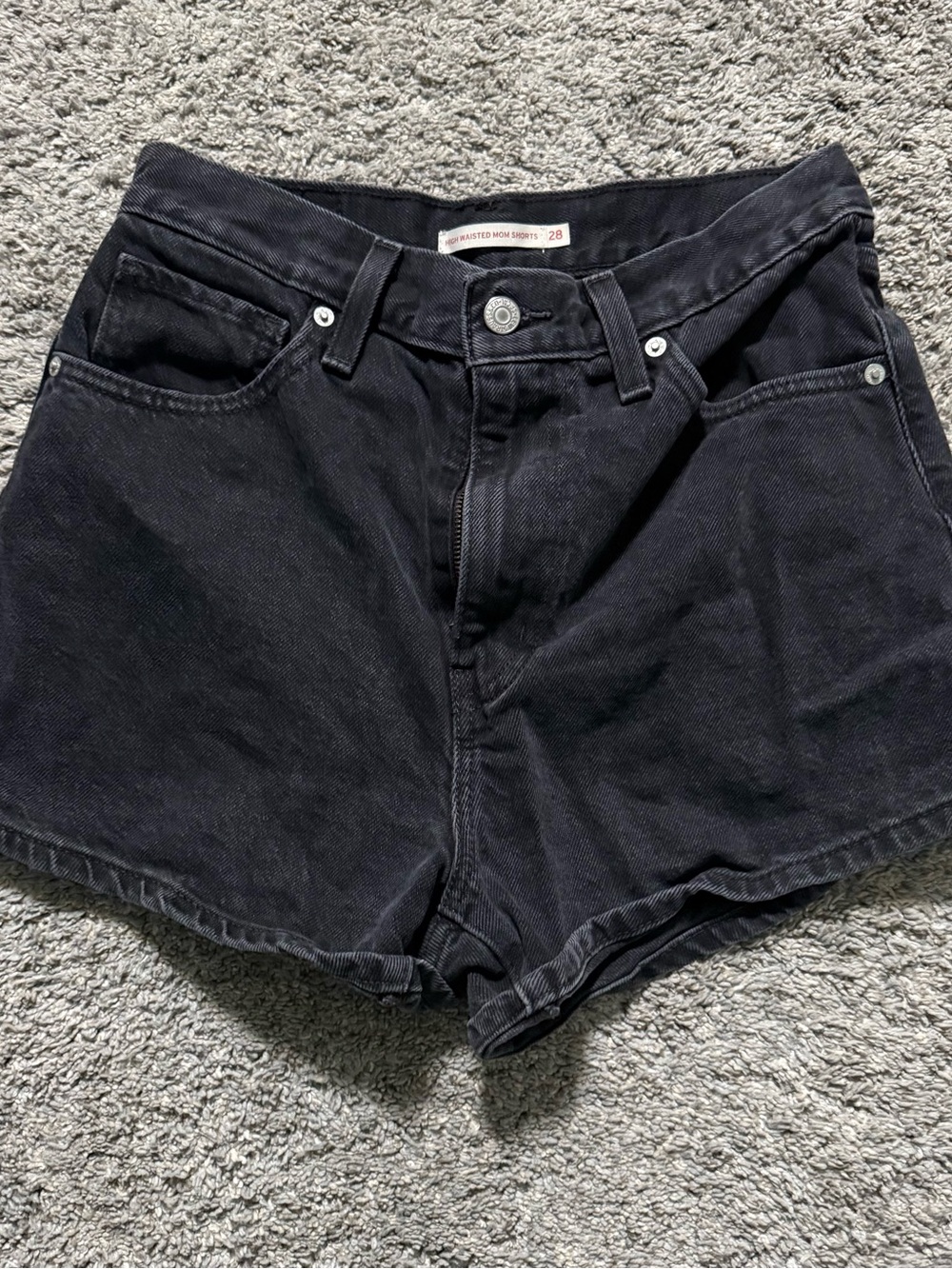 Women’s Levi’s High-Rise Black Denim Shorts Size 28